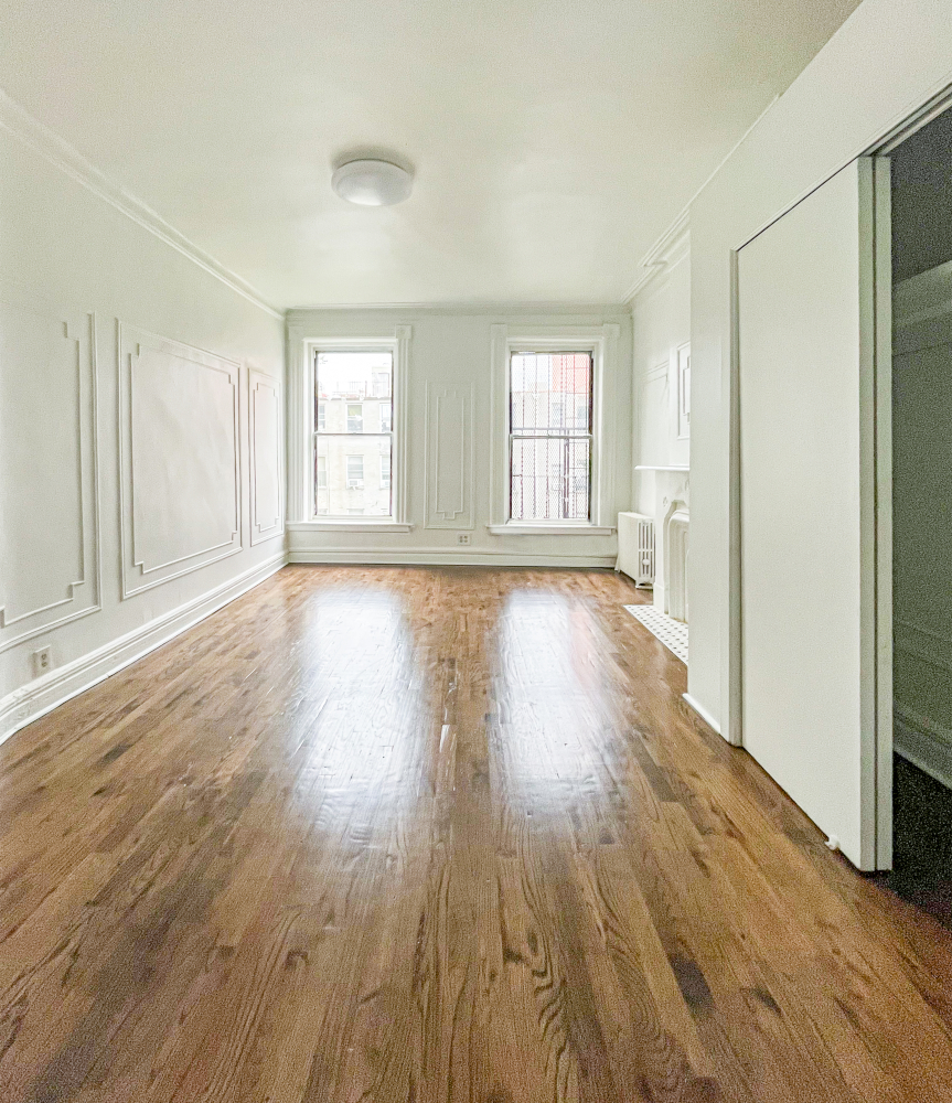 40 St Marks Place, Brooklyn, NY, 4 Bedrooms Bedrooms, 6 Rooms Rooms,2 BathroomsBathrooms,Apartment,For Rent,St Marks Place,3,1258